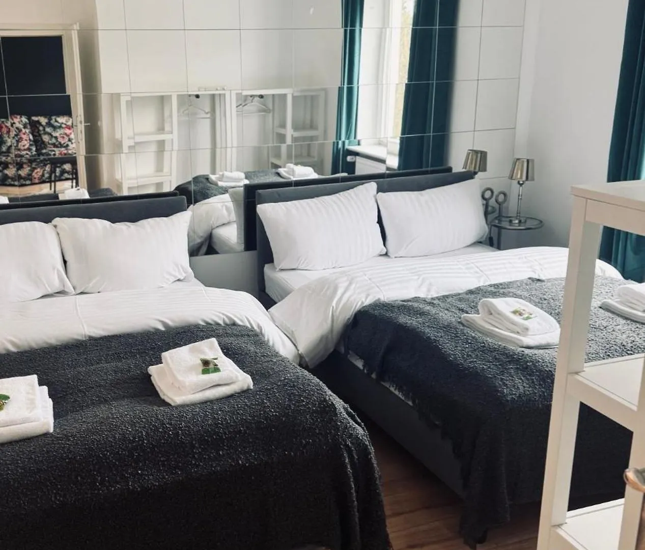 Sleephotels Alsterroom Hamburg Hotel