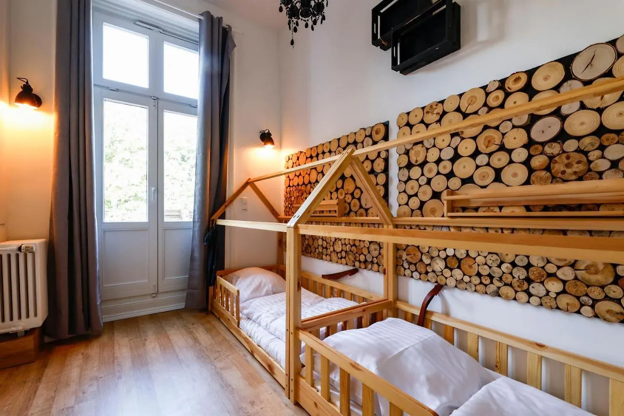 Sleephotels Alsterroom Hamburg 0*,