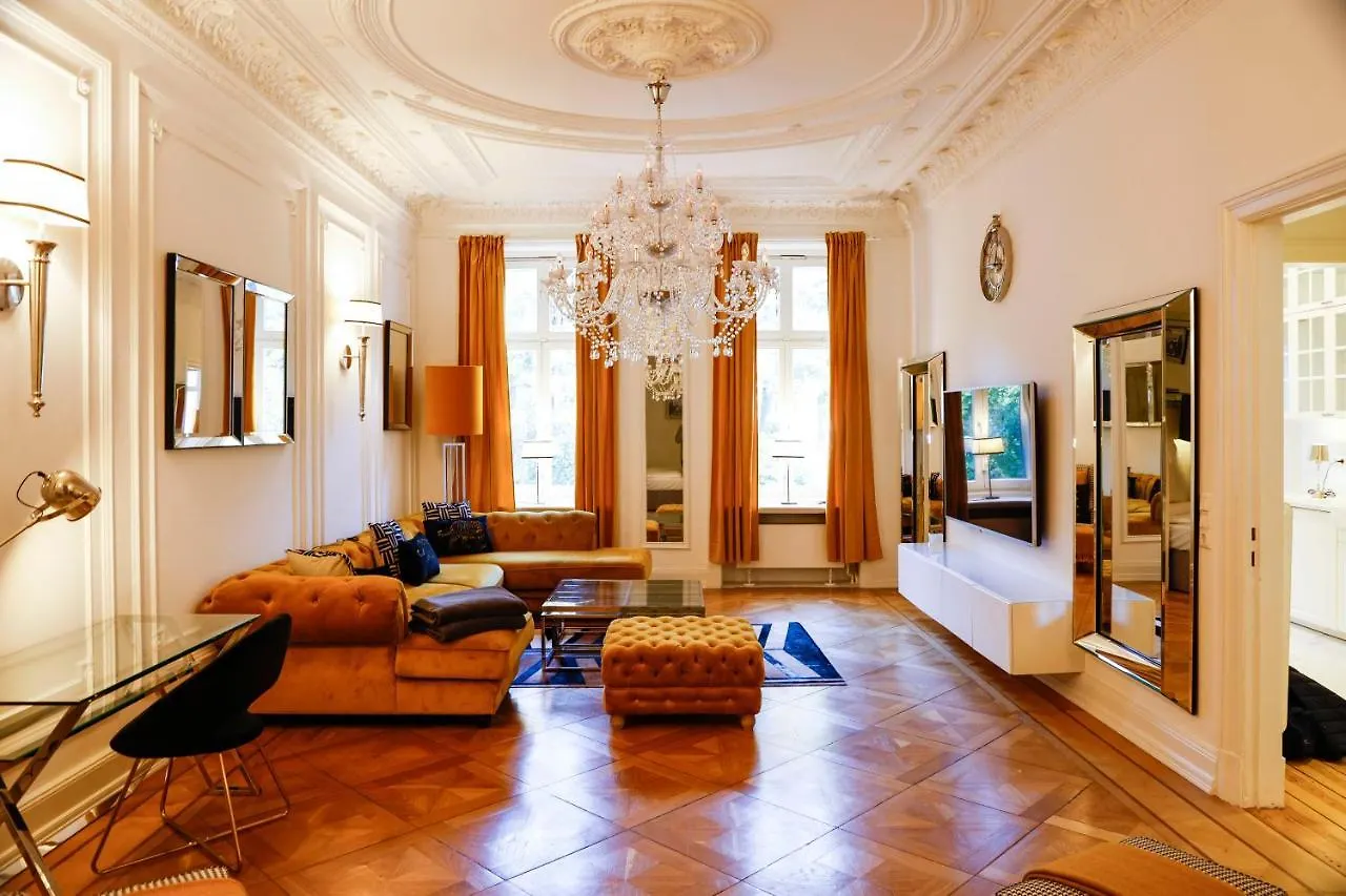 Sleephotels Alsterroom location